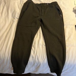 Olive green American Eagle joggers
